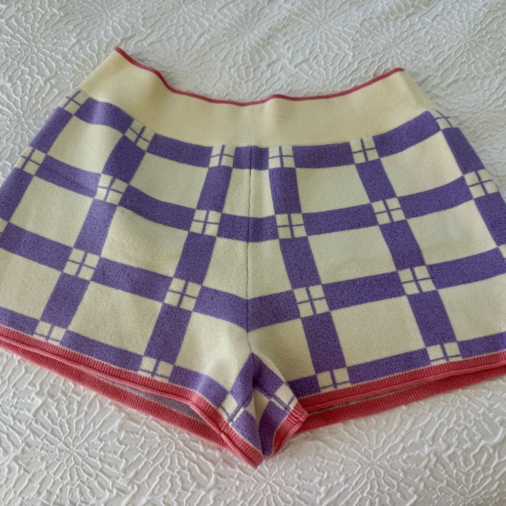 ANTHROPOLOGIE-High Waist Checkered Lavender , Pink and Cream Shorts.